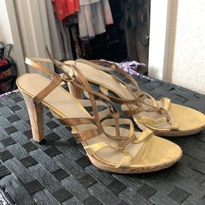Nine West gold bronze metallic stappy cork platform sandals. Size 10